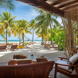 hotel-mawimbi.quintano-roohotels.com/